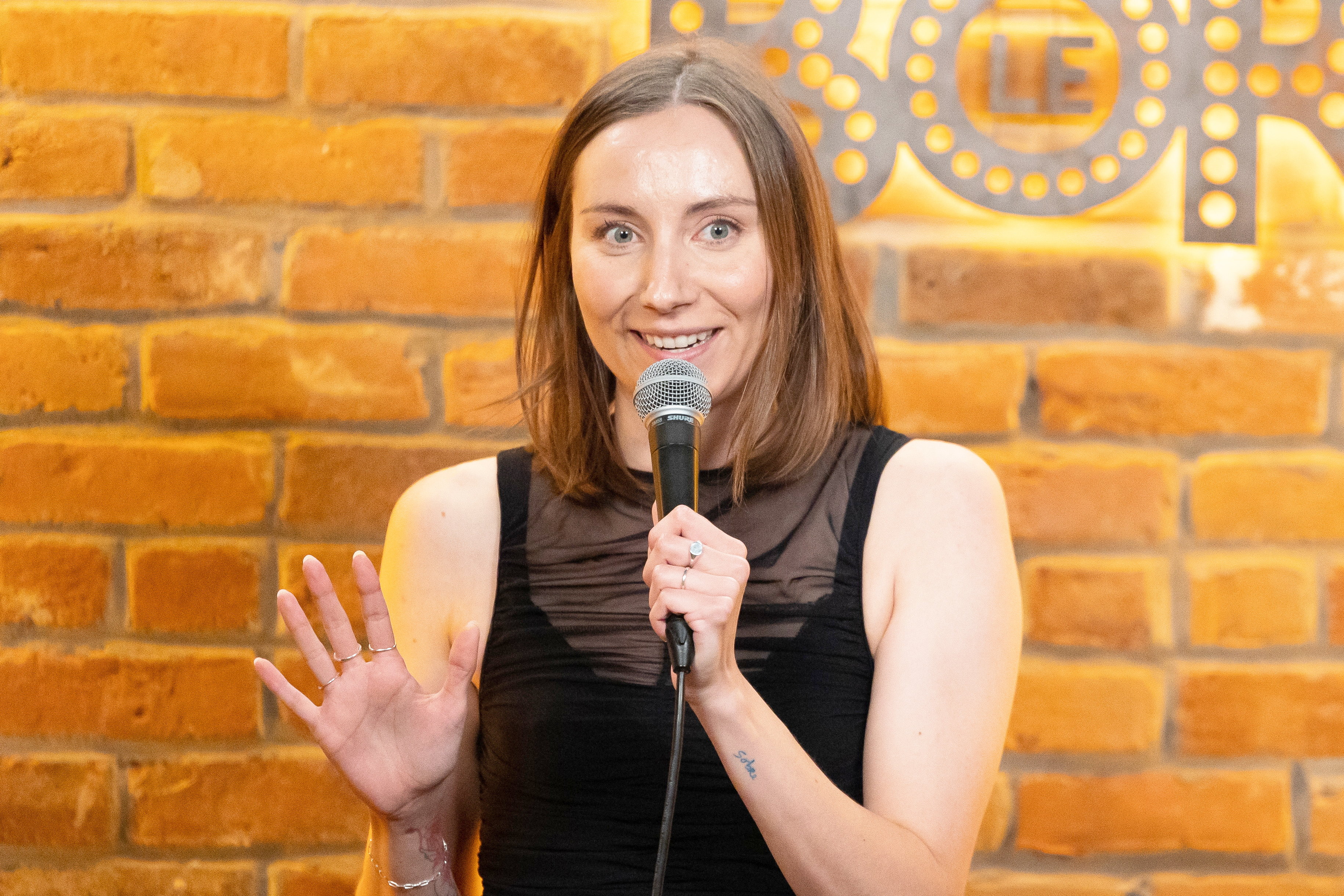 SPE-Festival-Just for Laughter-Comedie Club Tour Magali Saint-Vincent.